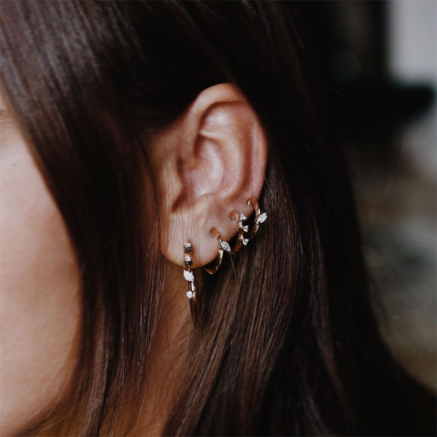 Rose gold 'Balance' hoop earrings with marquise BALANCE | OR XS 1MRQ P/FARAU9R CT. 0,18